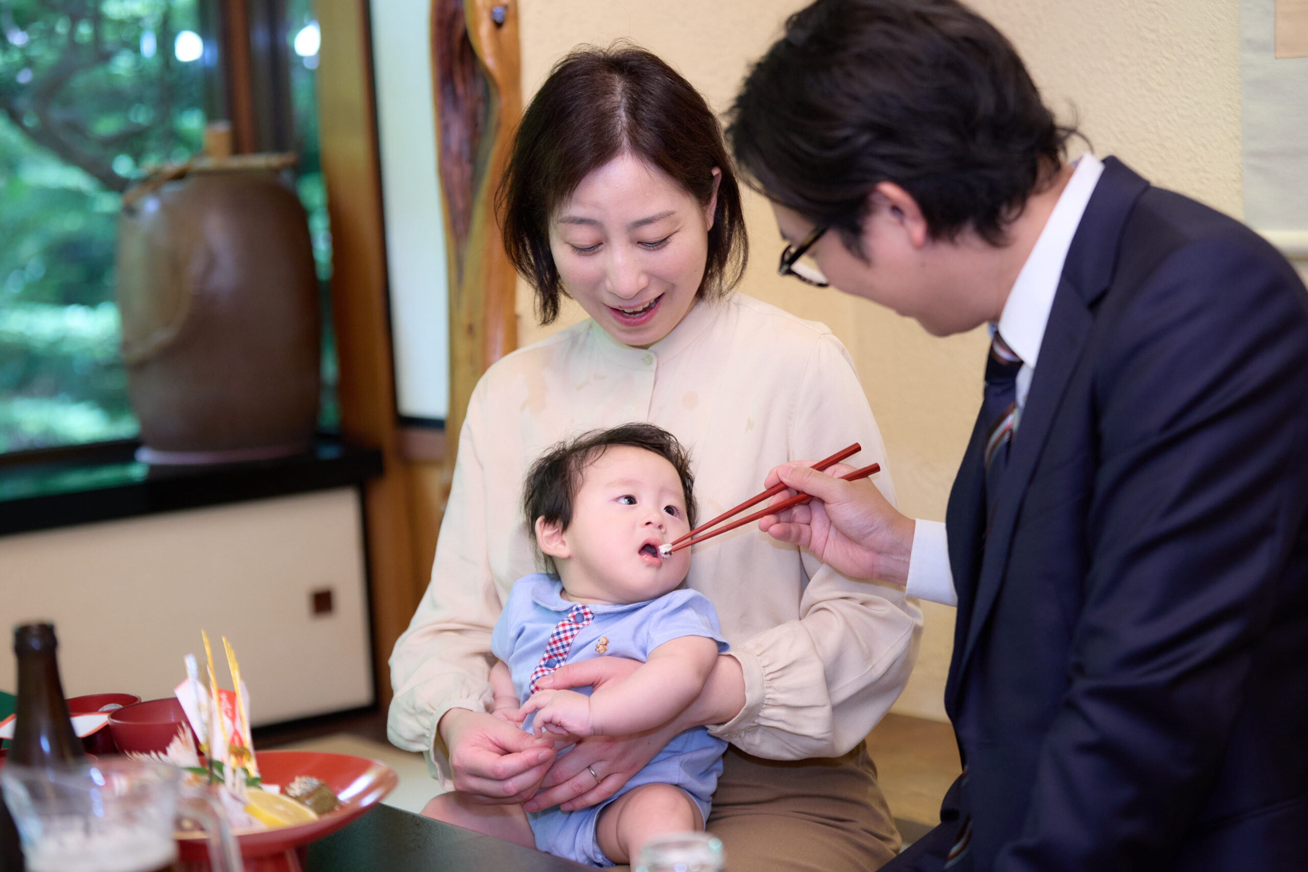 【賀城園撮影プラン】新緑のお食い初め記念撮影